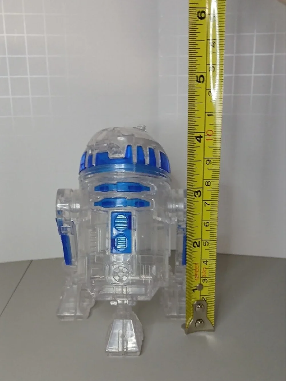 Droid Depot R2-D2 Figurine with Light-up Platform